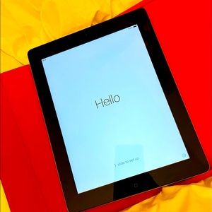 Tablet: IPad 2 with two usb chargers and IPad case. Great condition😀!